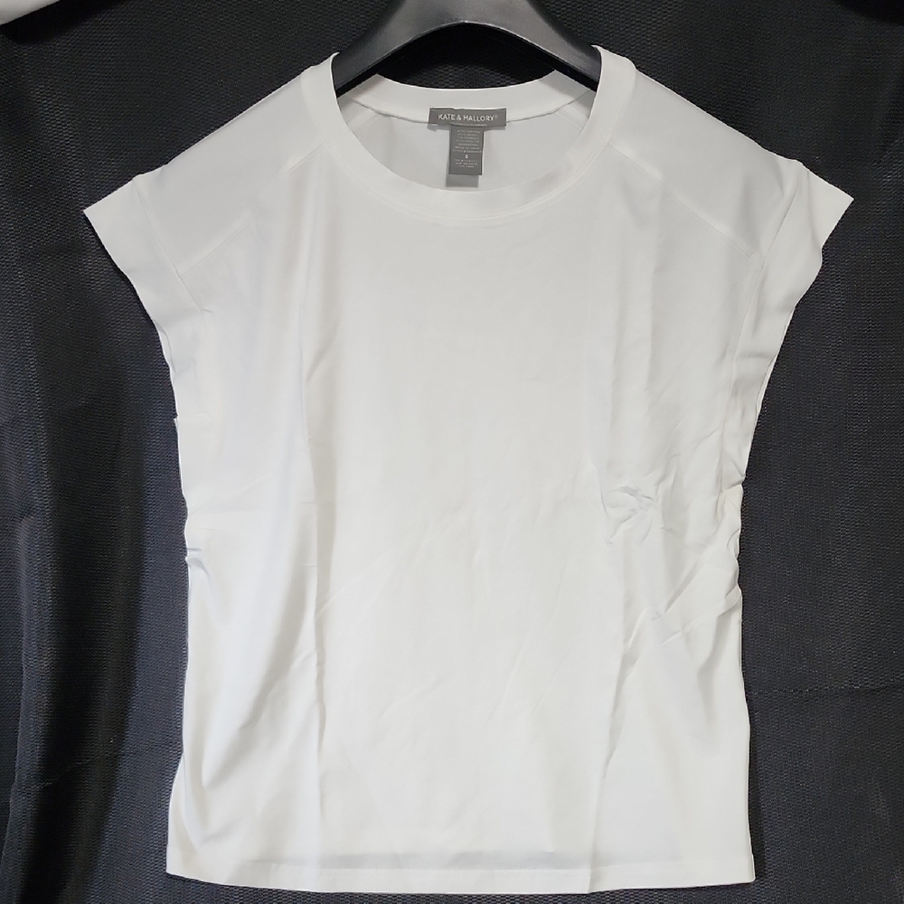 Kate & Mallory Women's White Short Sleeve Tee